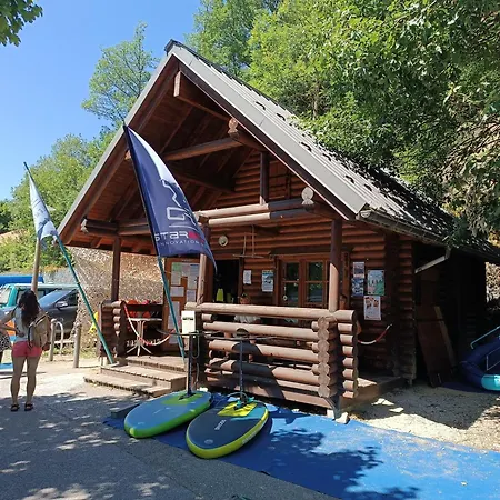 아파트 Le Refuge Du Cerf 알레몽